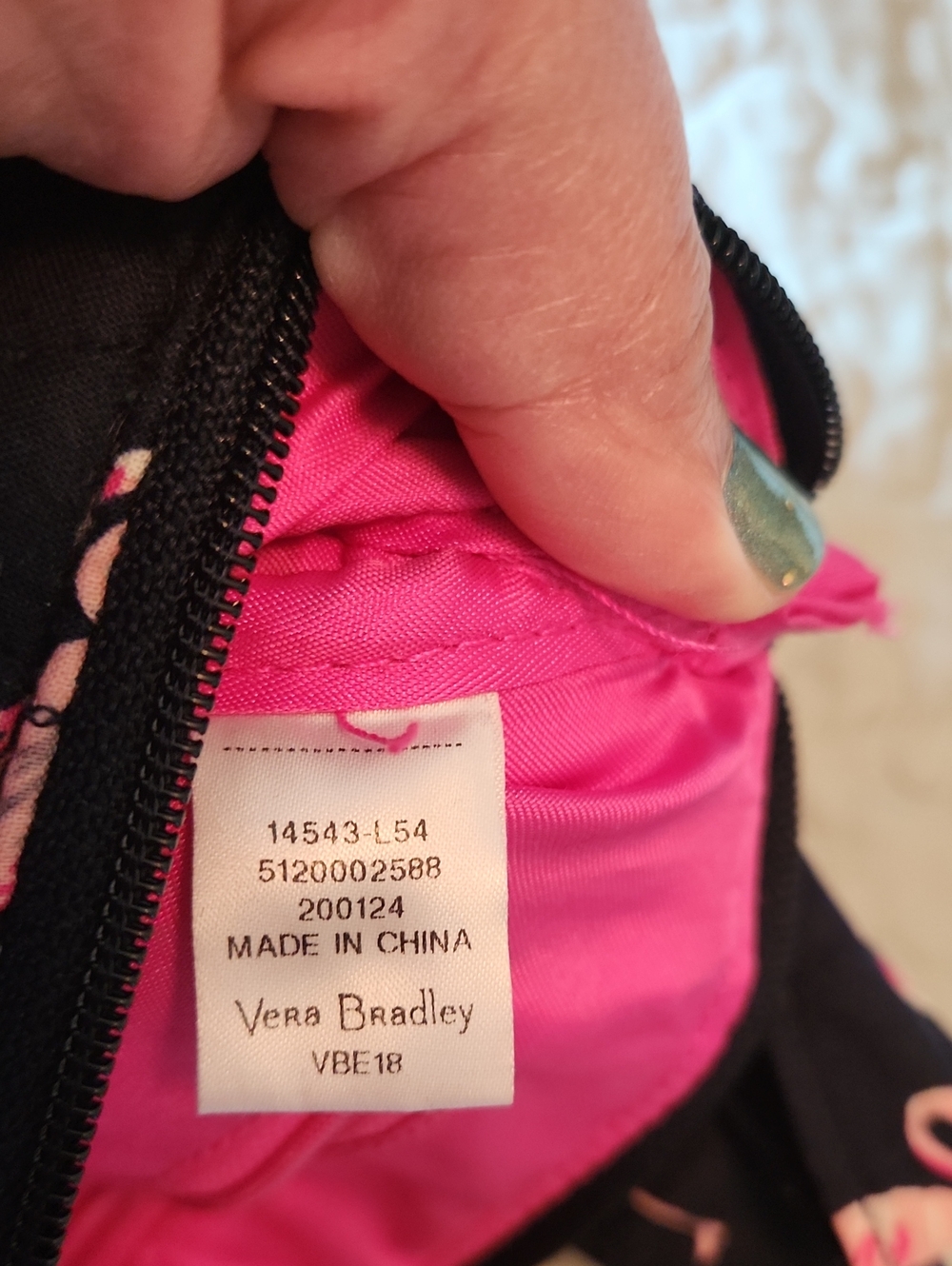Vera Bradley Flamingo Crossover - Picture 5 of 5